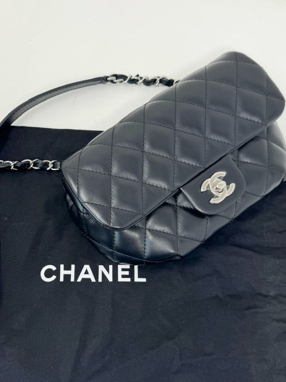 Chanel CC Uniform Flap Belt Bag - Picture 2 of 13